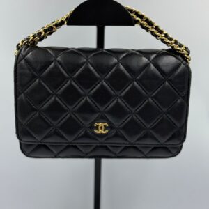 Chanel Wallets on Chain
